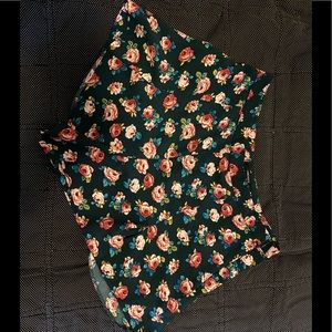 Forever 21 size medium shorts